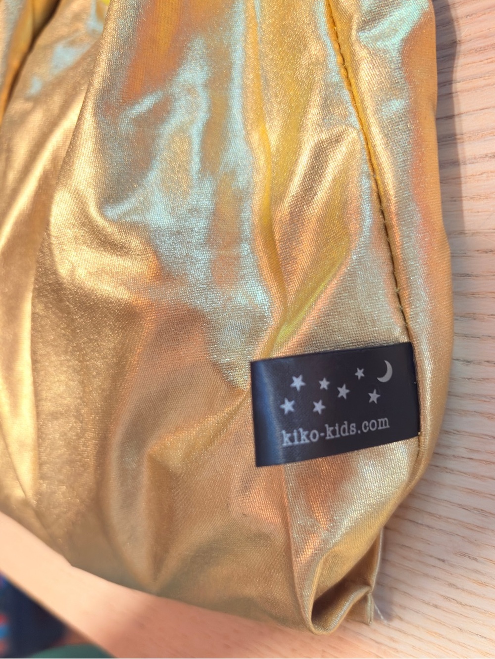 kiko+gg Tanabata 100 Star Dominos 
Wooden Star Set with Gold Storage Bag - Picture 5 of 9